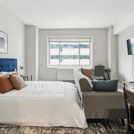 Crest At Peachtree 305 Spacious 1 Bd 1 Bth